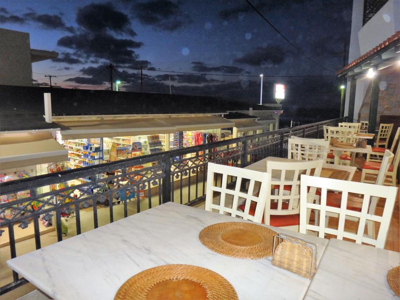 Diogenis-Blue-Palace-General-view-17