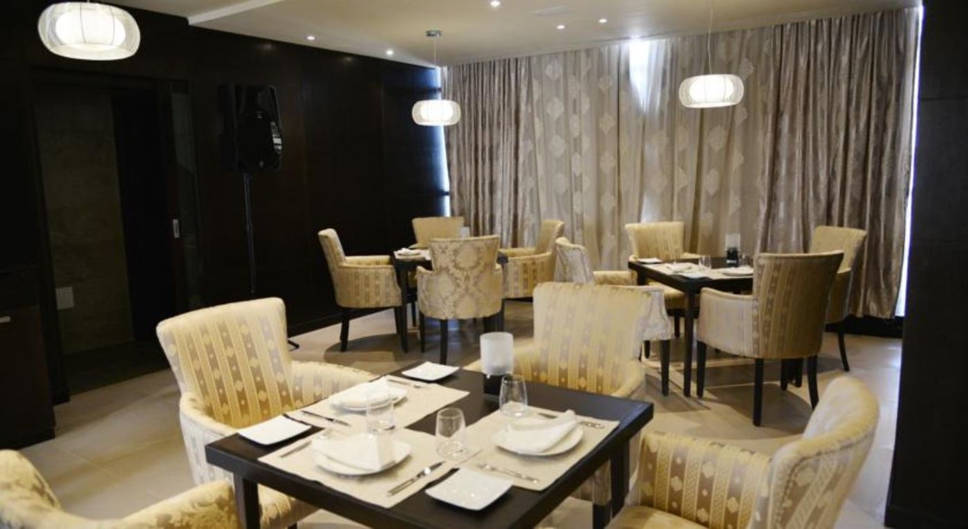 Samarons-Hotels-Restaurant-12