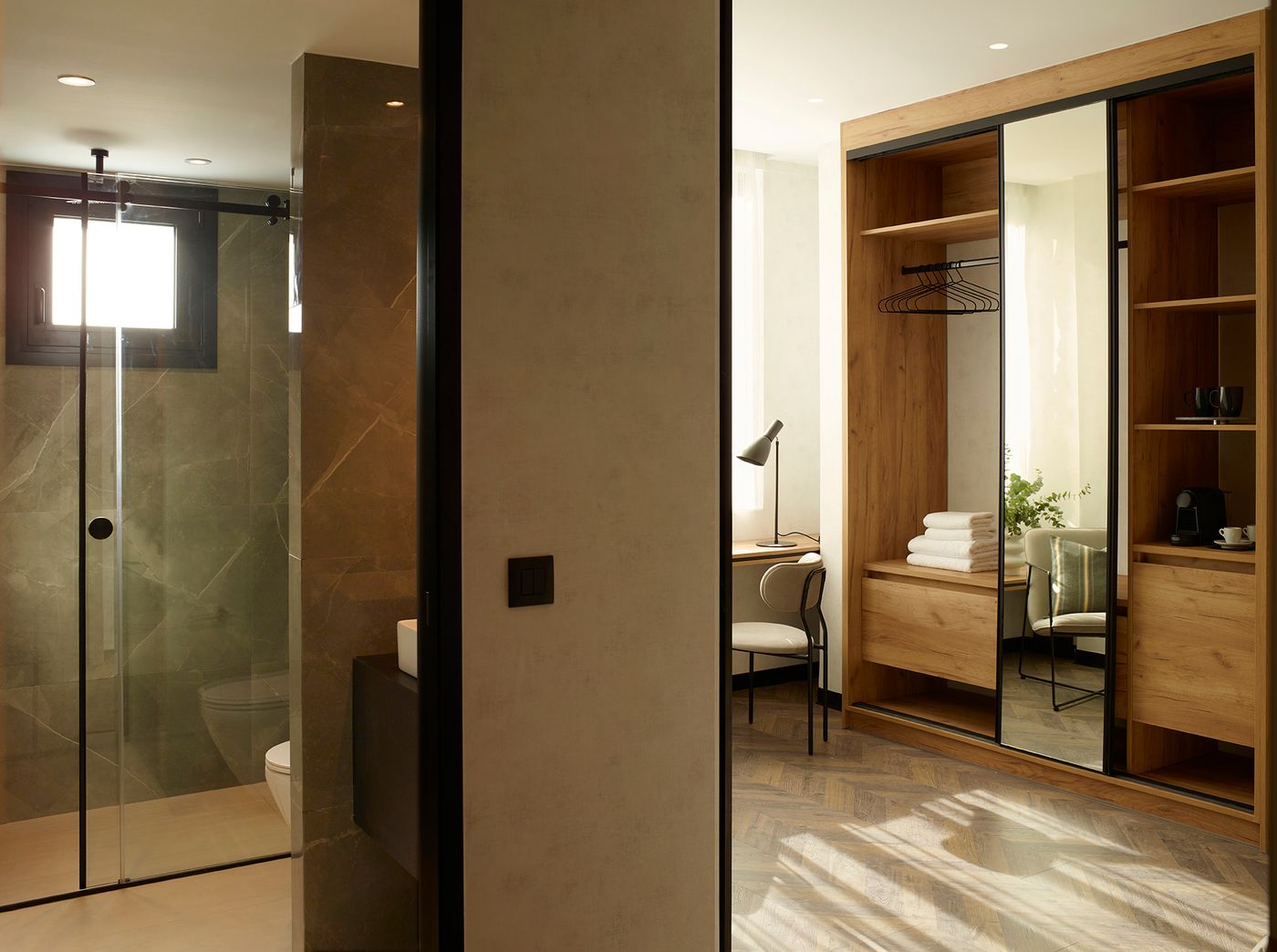 The-Port-Square-Hotel-Room-52