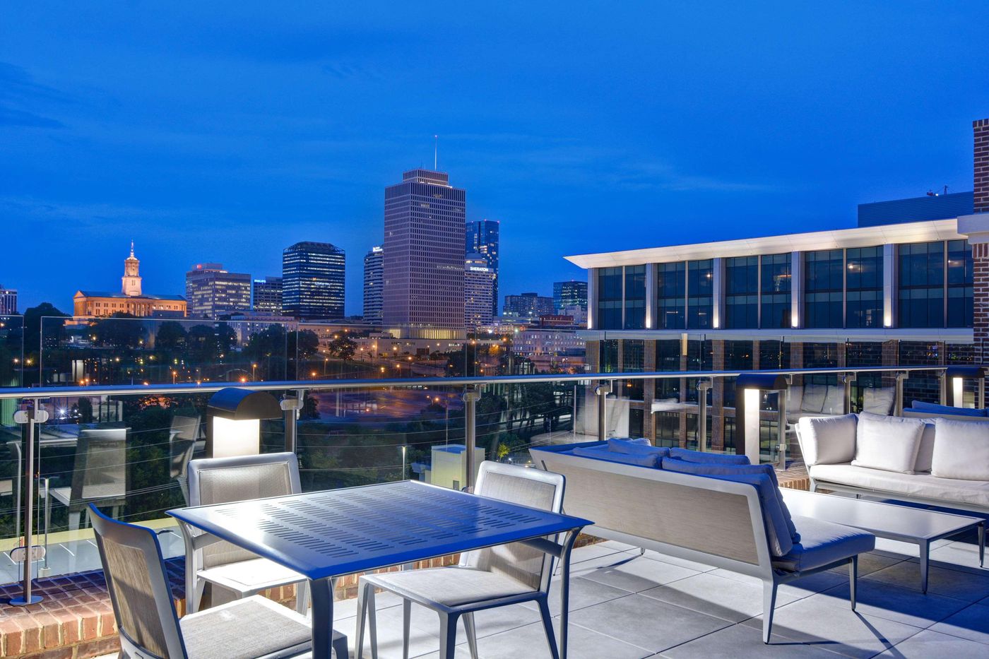 Hampton Inn & Suites Nashville Downtown Capitol Vi-United States-Nashville-General view-1