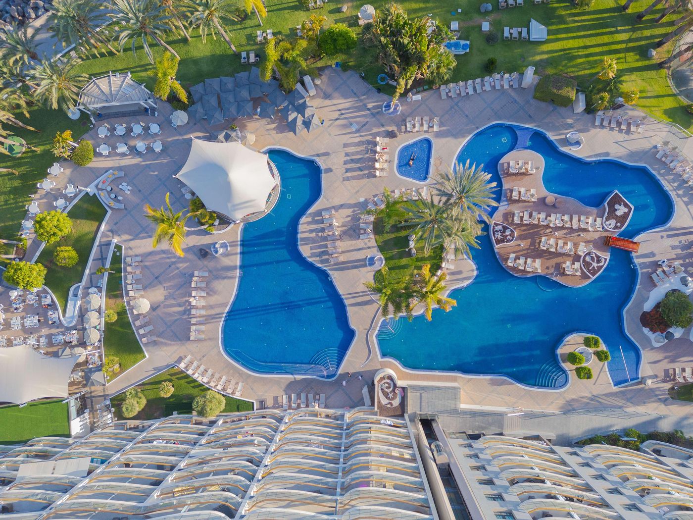 Radisson-Blu-Resort-Gran-Canaria-General-view-6