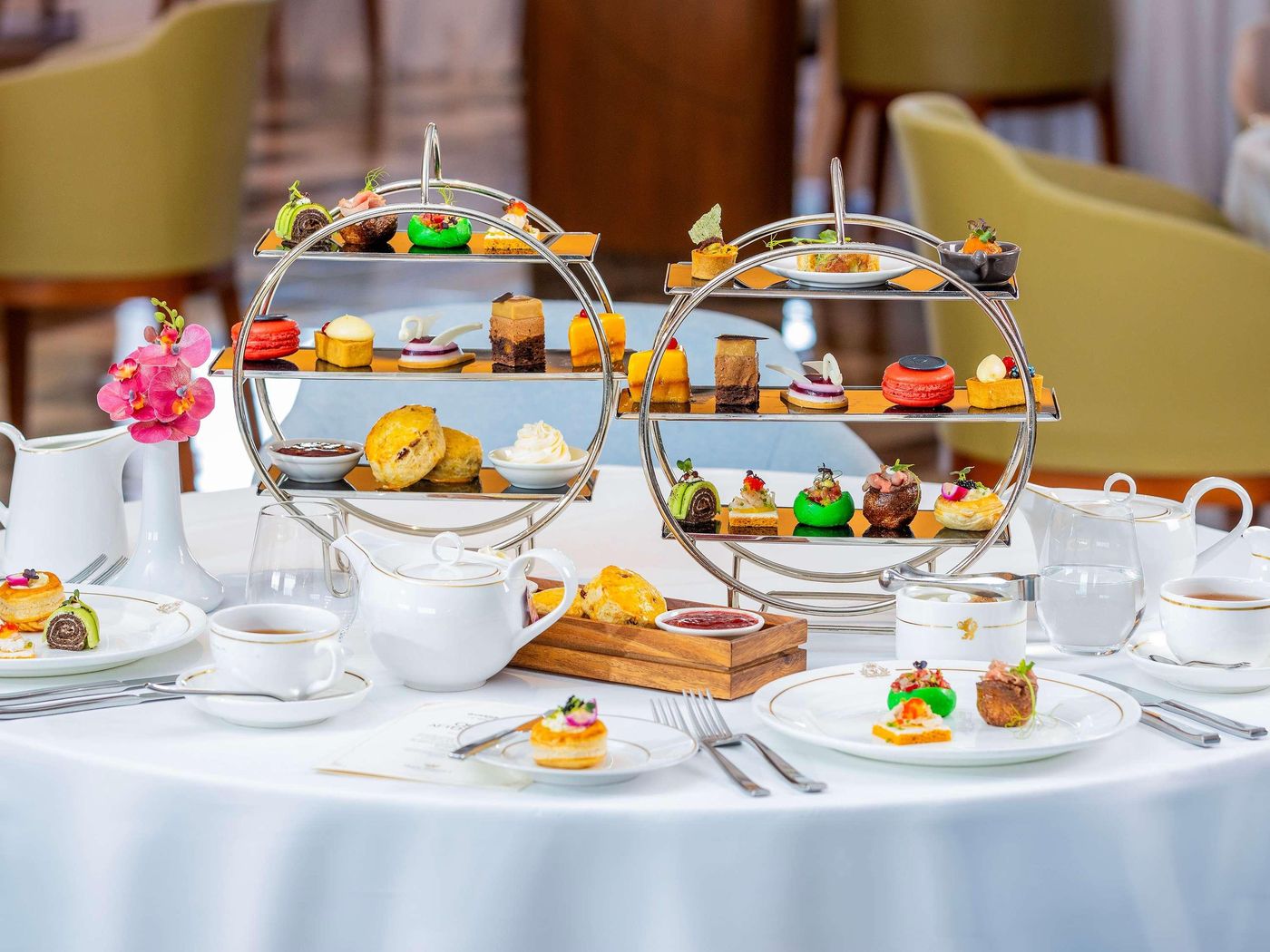 Queen-Elizabeth-2-Hotel-Restaurant-55