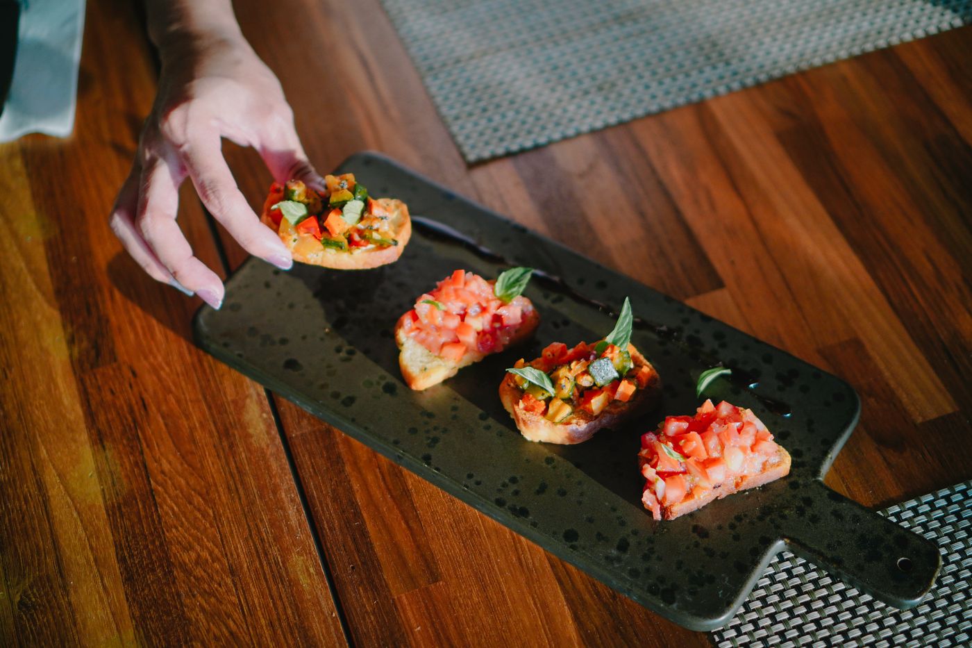 Andaman-Beach-Hotel-Phuket-Handwritten-Collection-Restaurant-52