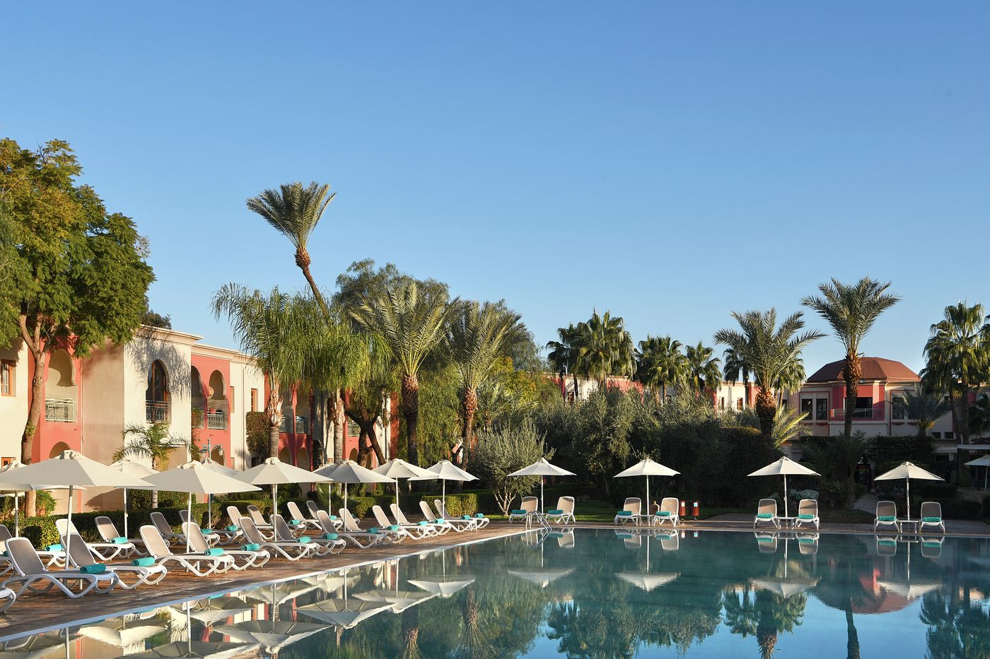 Iberostar-Waves-Club-Palmeraie-Marrakech-Pool-3