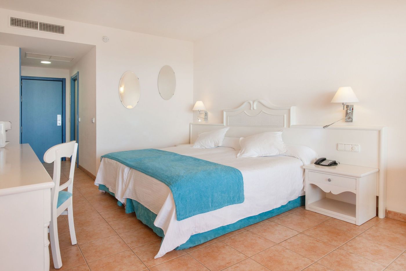 IBEROSTAR-Playa-Gaviotas-Room-28