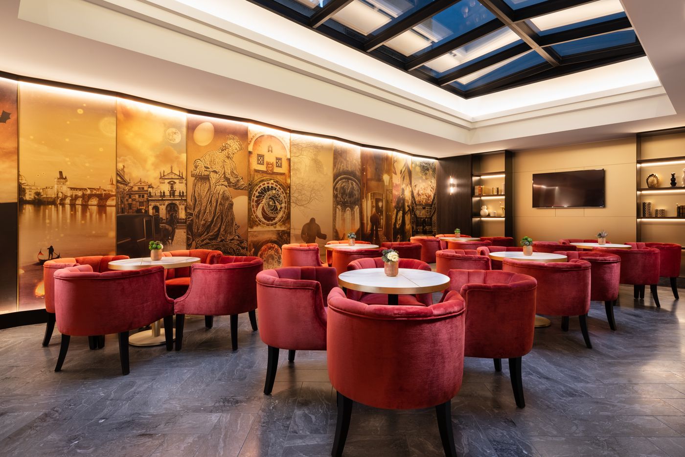 Aurea-Legends-by-Eurostars-Hotel-Company-Bar-14