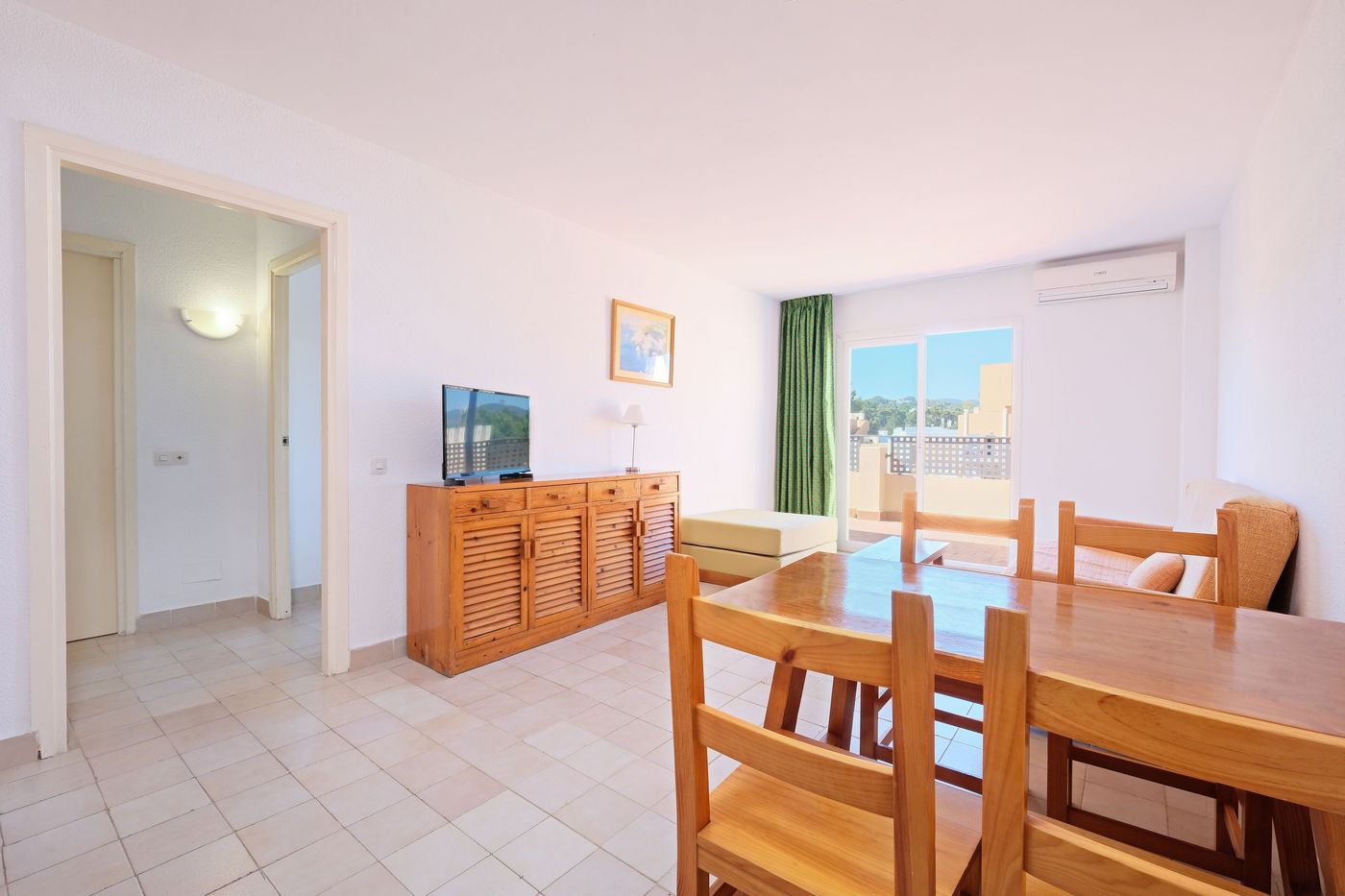 Azuline Apartments Sunshine - Adults Only