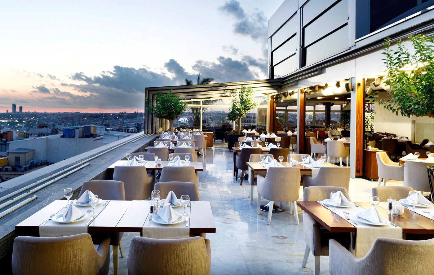 Darkhill-Restaurant-14