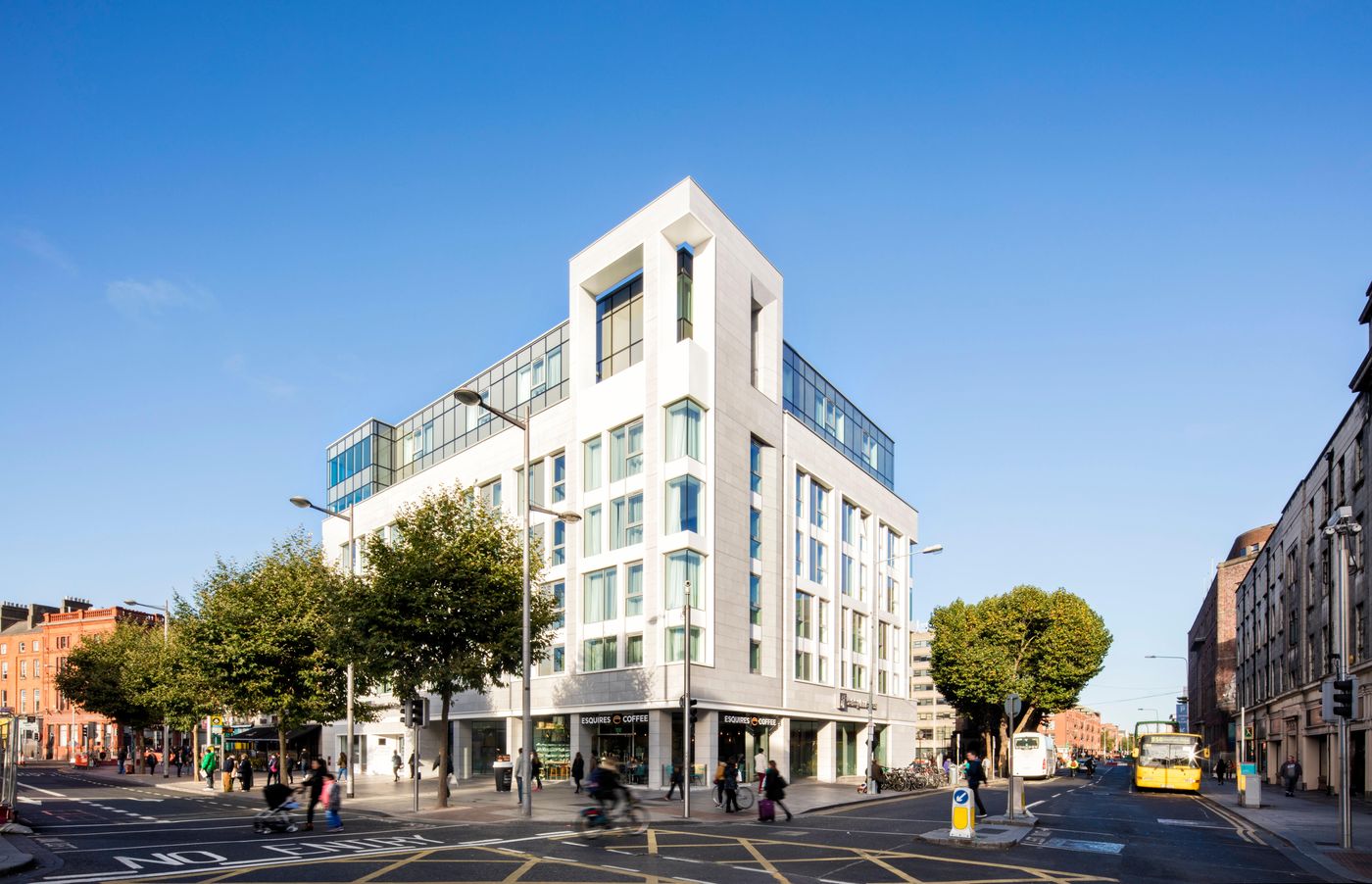 Holiday-Inn-Express-Dublin-City-Centre-General-view-1