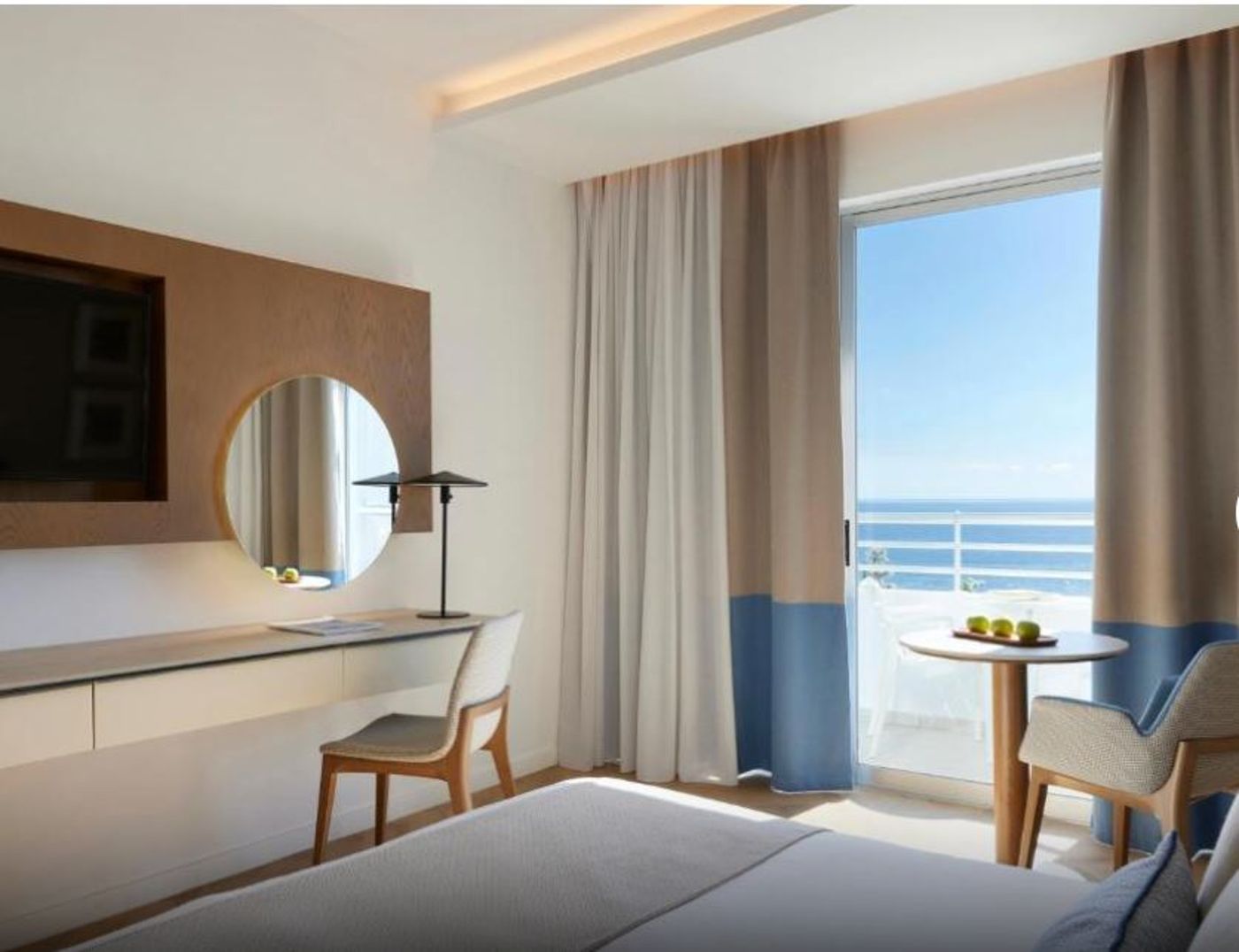 Mediterranean-Beach-Room-13