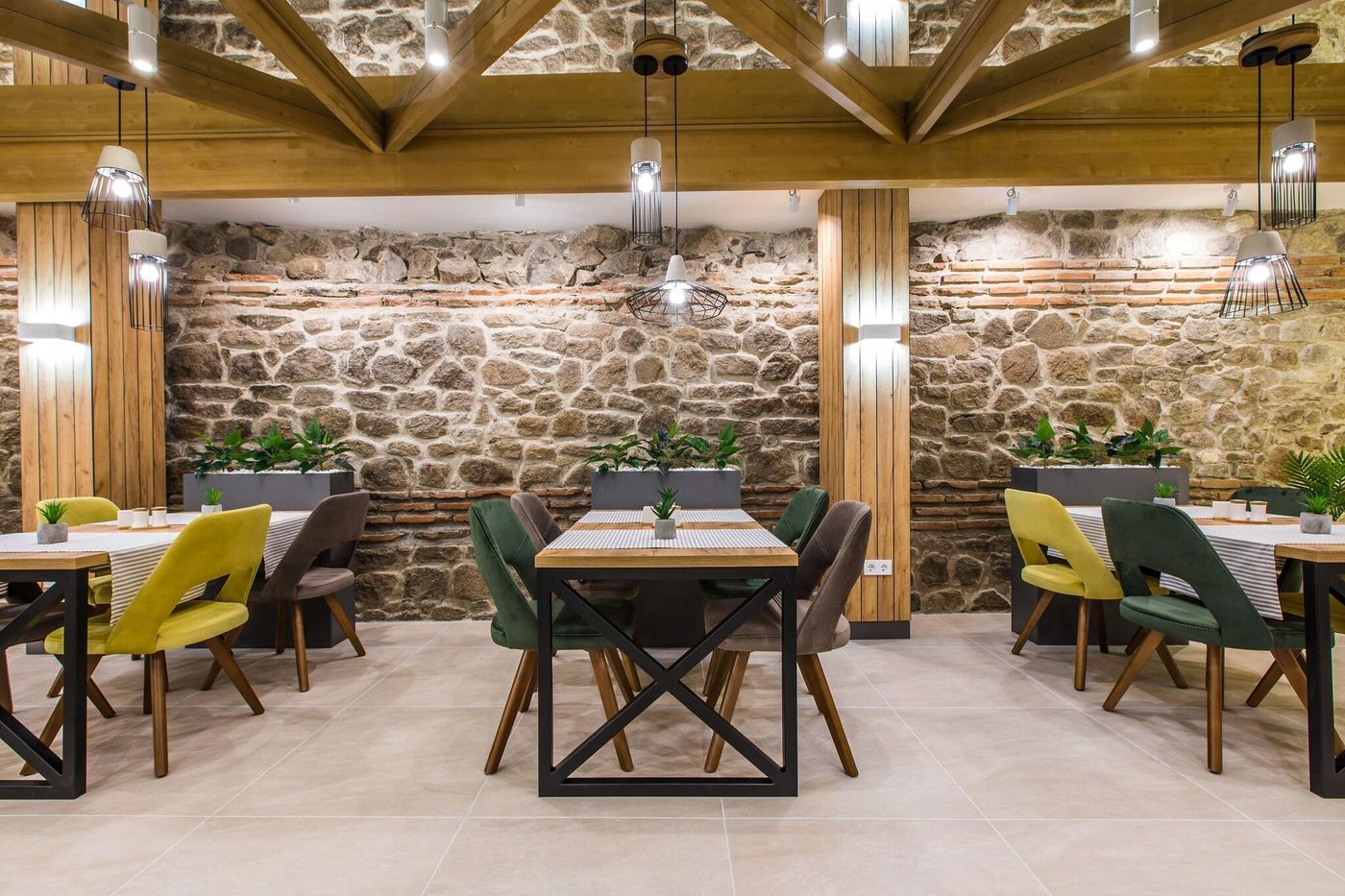 Hillhouse-Plovdiv-Restaurant-9