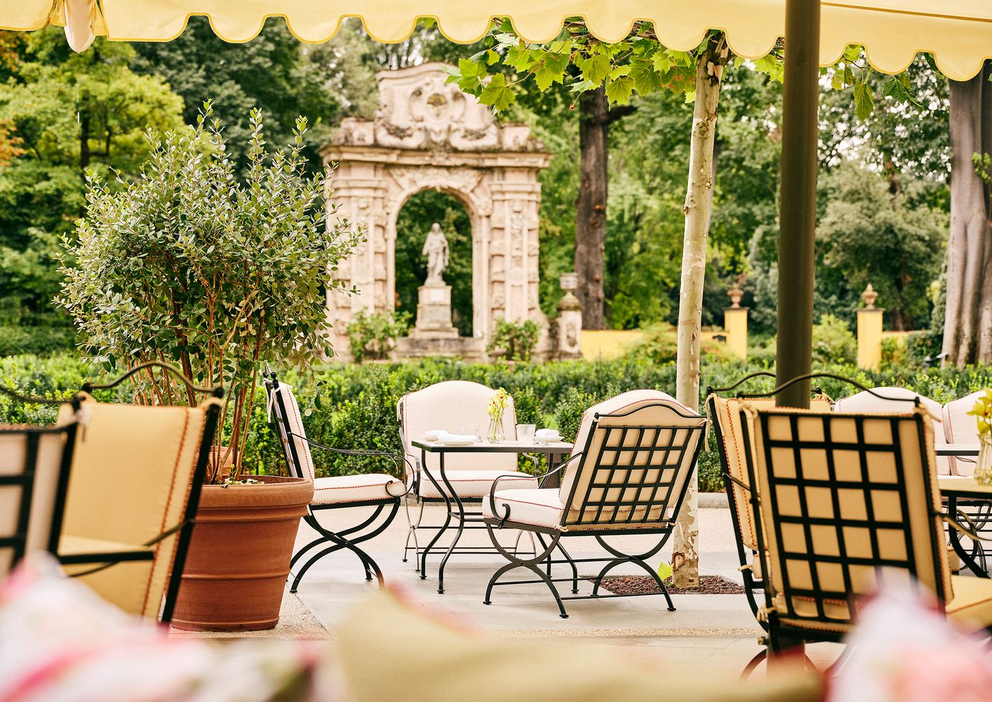 Four-Seasons-Hotel-Florence-Terrace-54