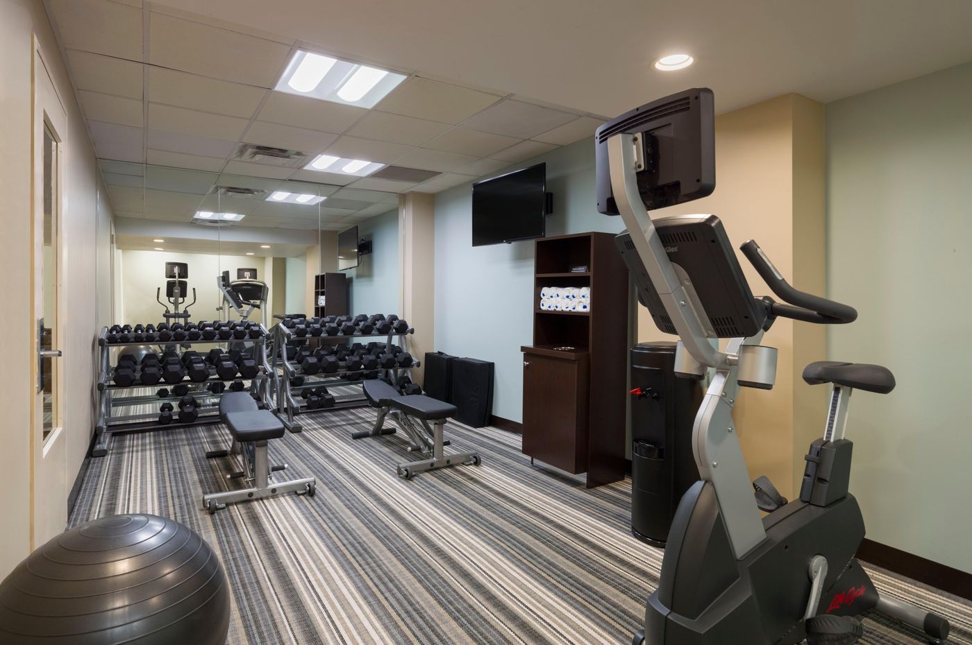 Candlewood Suites New York City- Times Square - United States - NEW YORK - Sports and Entertainment - 1