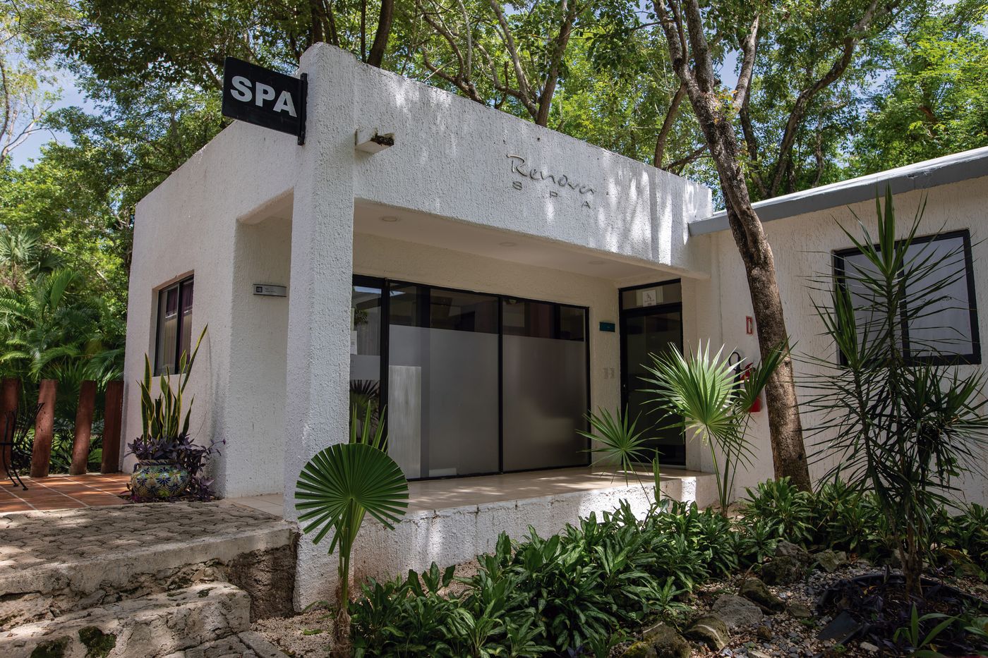 Riu-Lupita-All-Inclusive-General-view-12