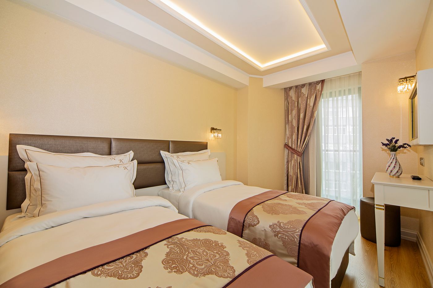 Grand-Naki-Hotel-Room-20