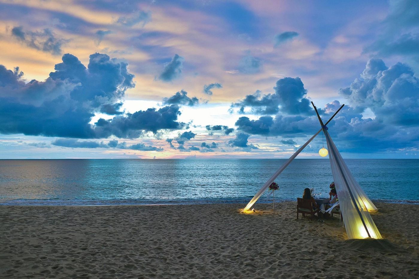 Renaissance-Phuket-Resort---Spa-Restaurant-92