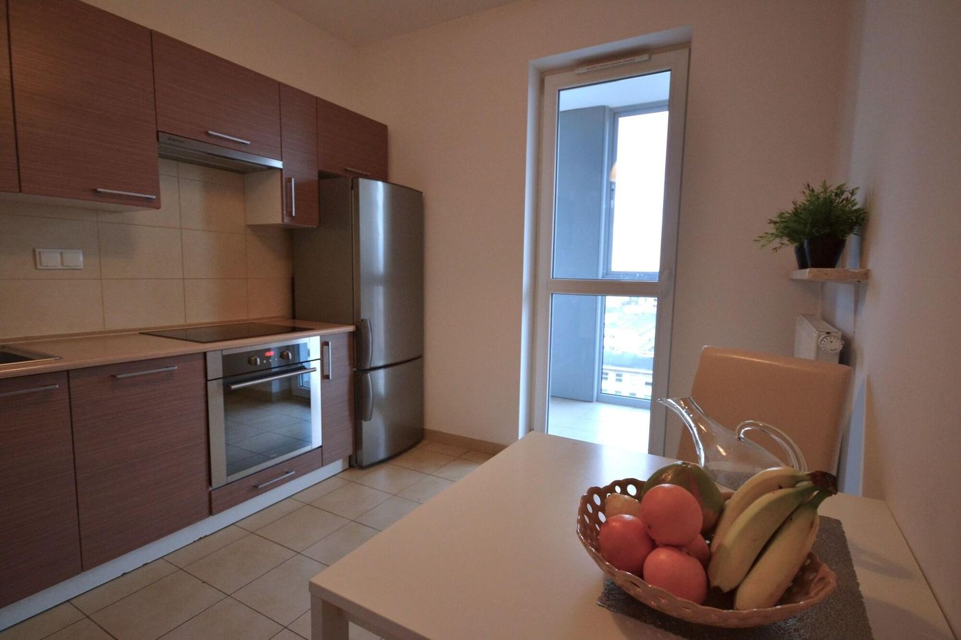 Senator-Warsaw-Apartments-Room-24