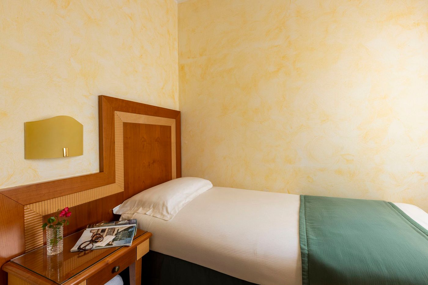 Venezia-2000-Room-36