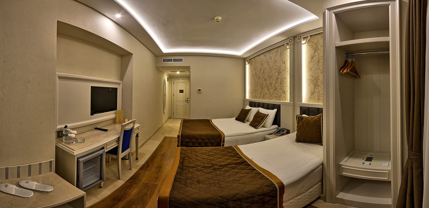 Samir-Deluxe-Hotel-Room-18
