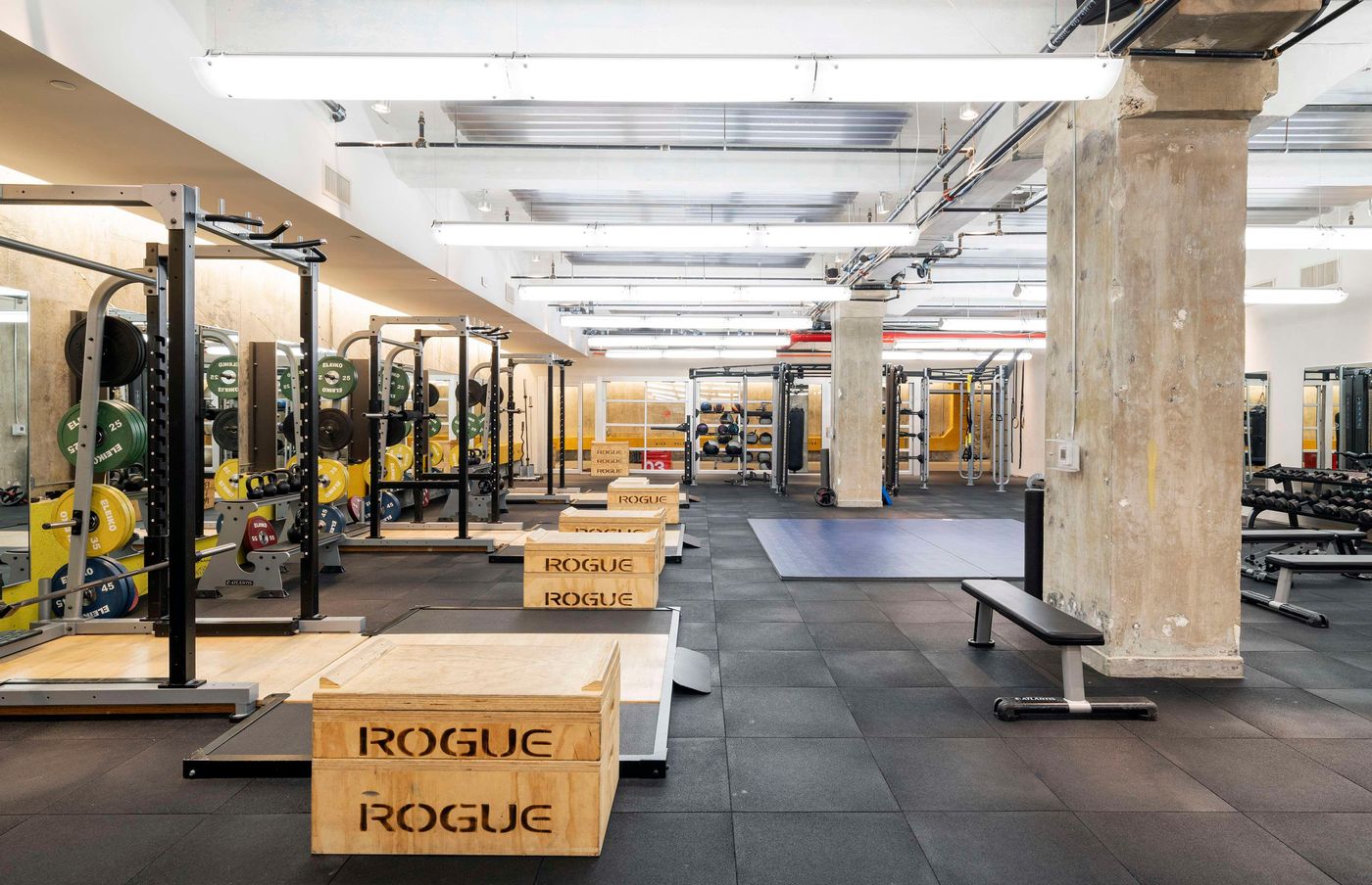 Mint-House-at-70-Pine-Sports-and-Entertainment-37