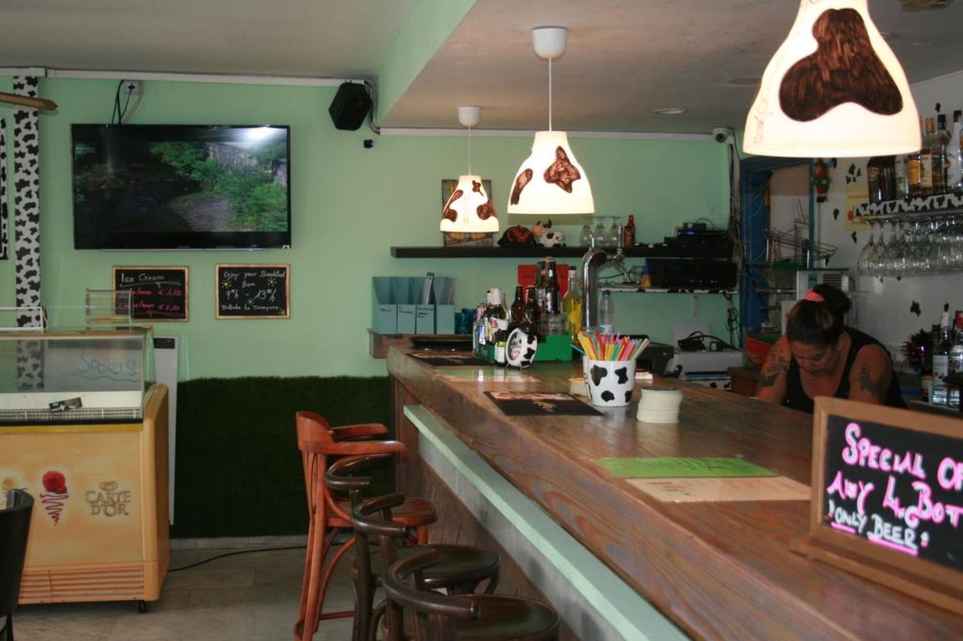 Costa-Volcan-and-Spa-Bar-46