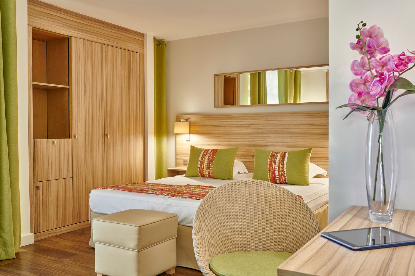 Hotel-Delcloy-Vacances-Bleues-Room-19