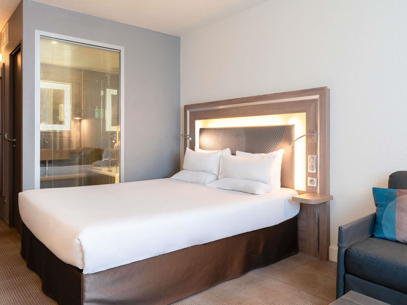 Novotel-Paris-17-Room-34