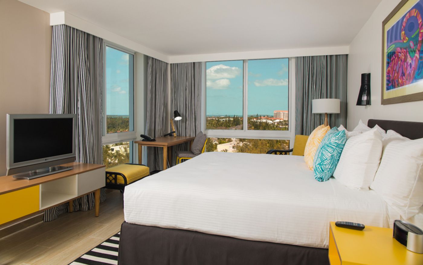 Warwick-Paradise-Island-Bahamas-Room-17
