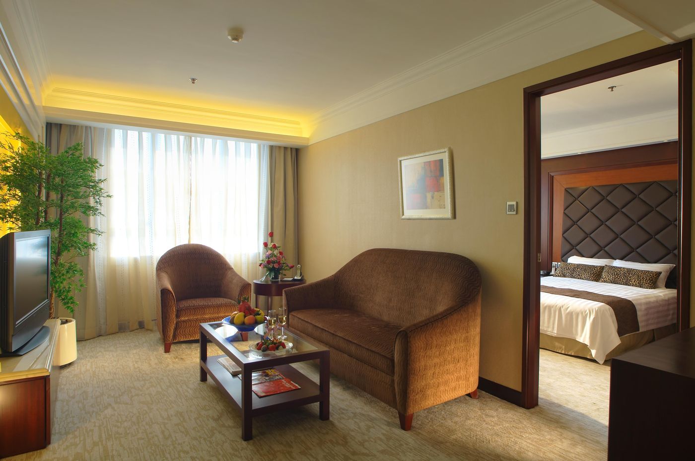 Metropark-Hotel--Kowloon-Room-23