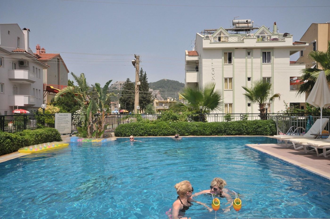 Aegean-Princess-Pool-22