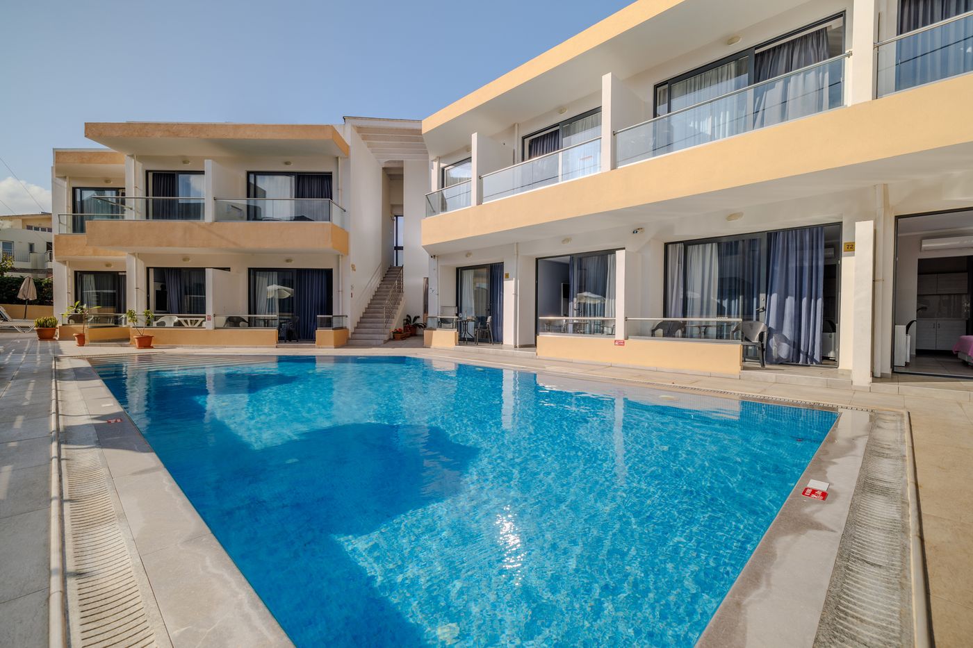 Blue-Aegean-Suites---Apts-Room-8
