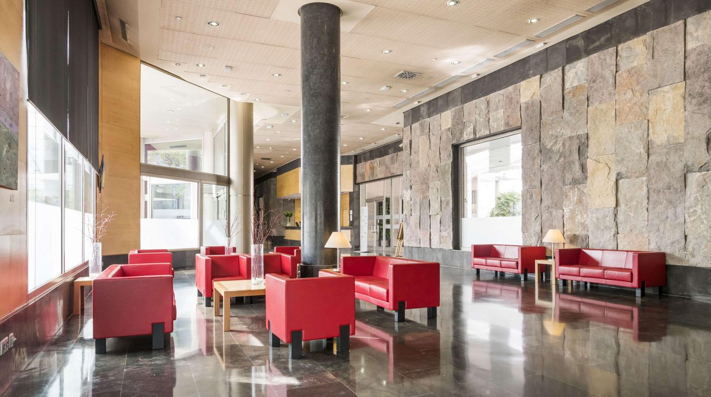 Ilunion-Alcala-Norte-Lobby-3