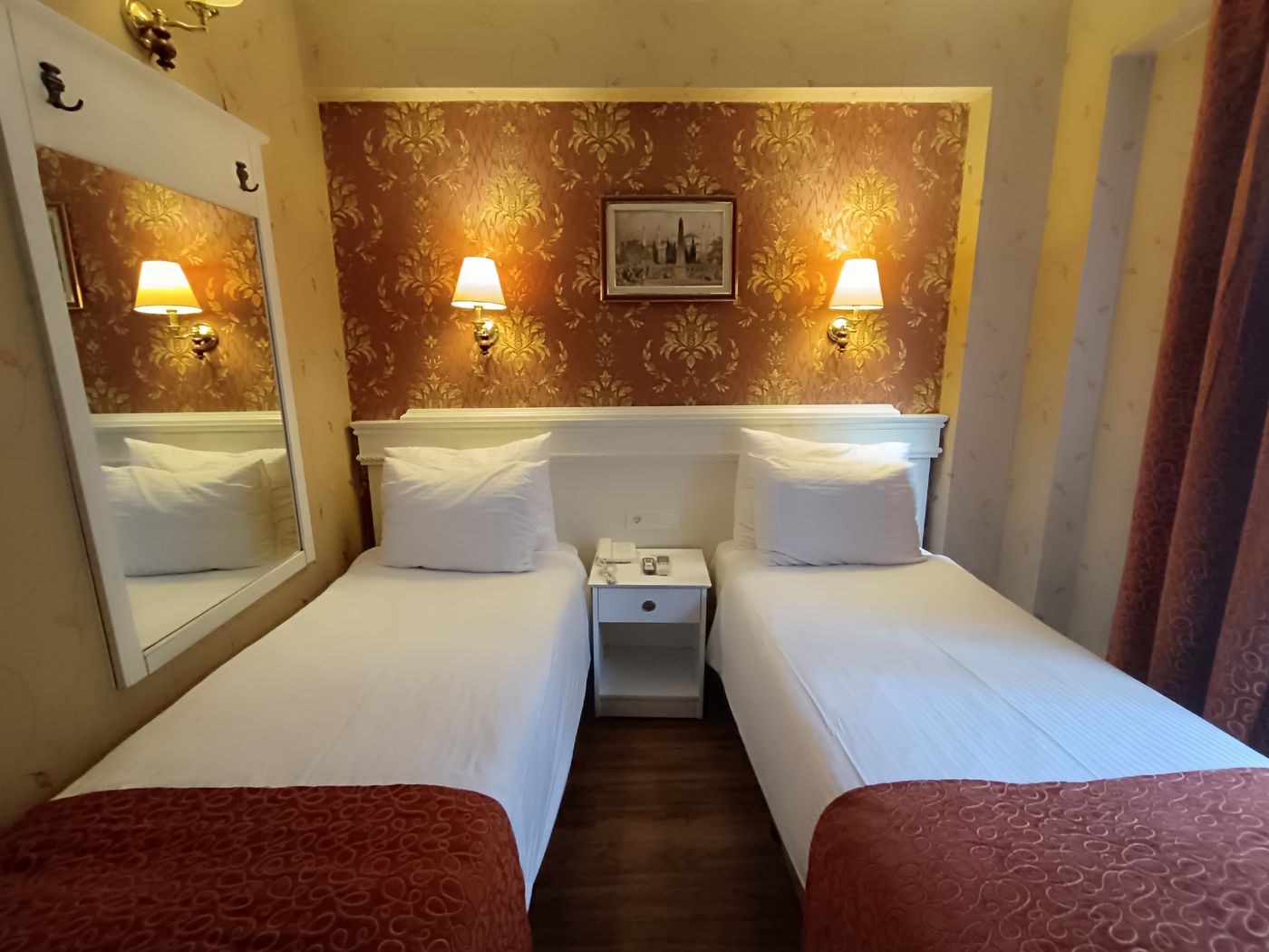 Golden-Horn-Sirkeci-Room-49