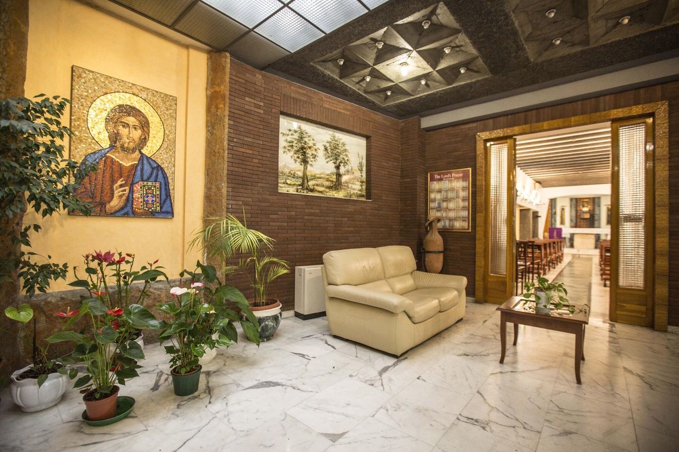 Istituto Piccole Ancelle Di Cristo Re-Italy-ROME-Lobby-6