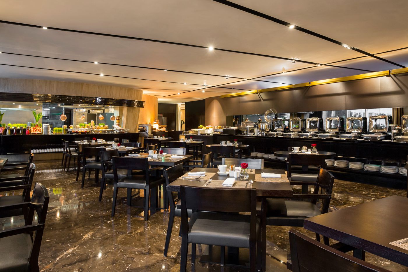 The-Canvas-Dubai--McGallery-by-Sofitel--Melia-Dubai--Restaurant-33