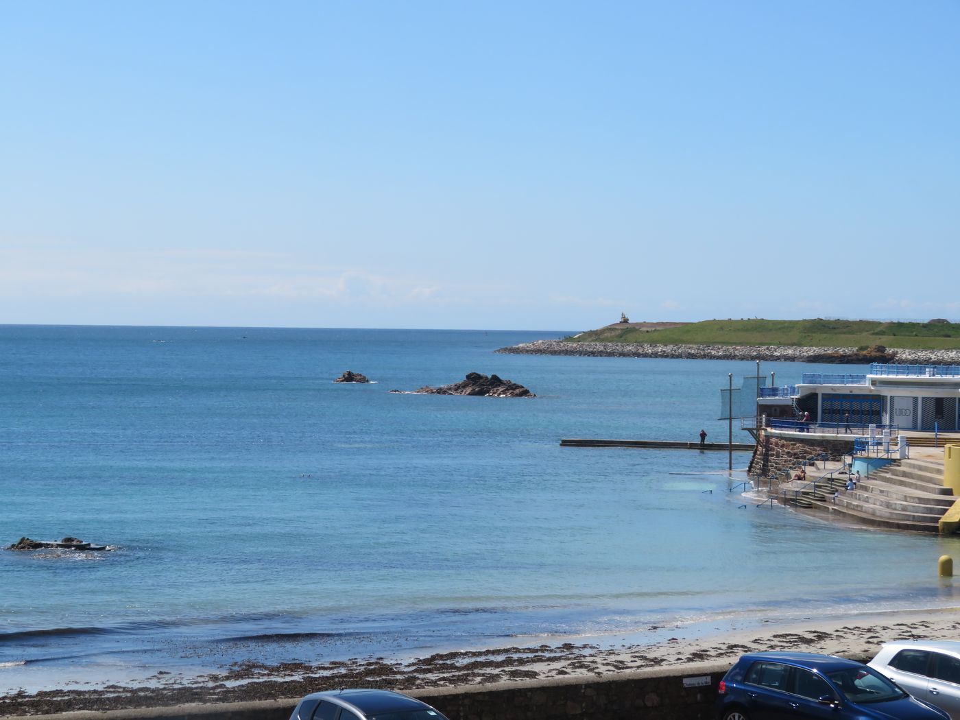 Ommaroo-Hotel-Beach-19