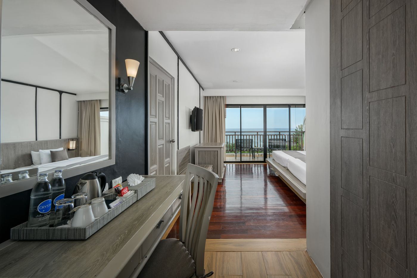 Centara-Blue-Marine-Resort-and-Spa-Phuket-Room-32