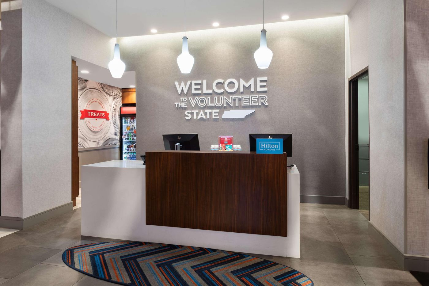 Hampton Inn by Hilton Nashville Airport Century Pl-United States-Nashville-Lobby-8