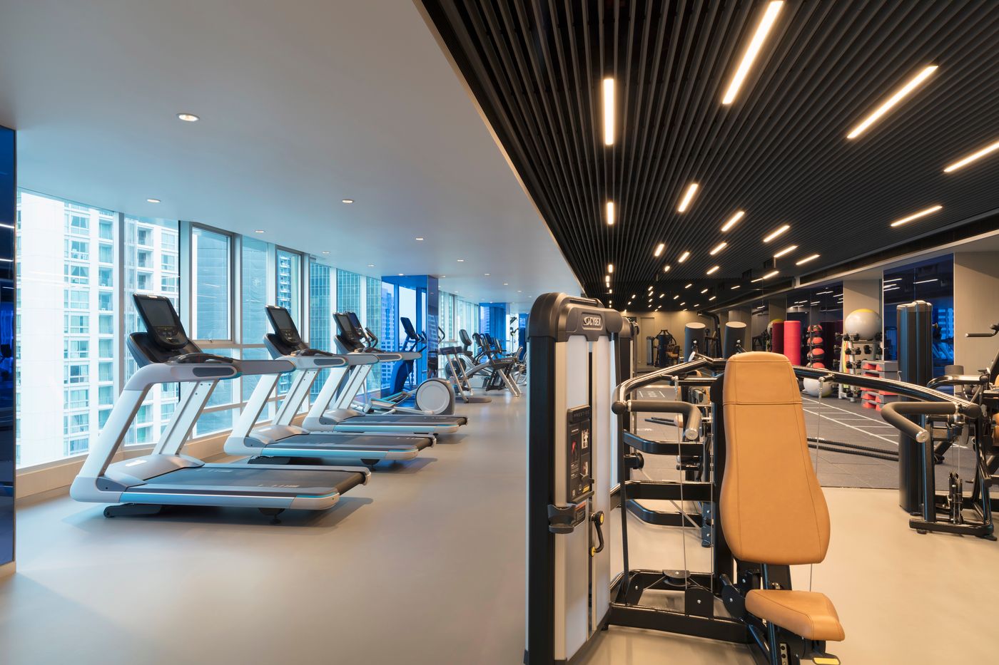 Lancaster-Bangkok-Sports-and-Entertainment-71