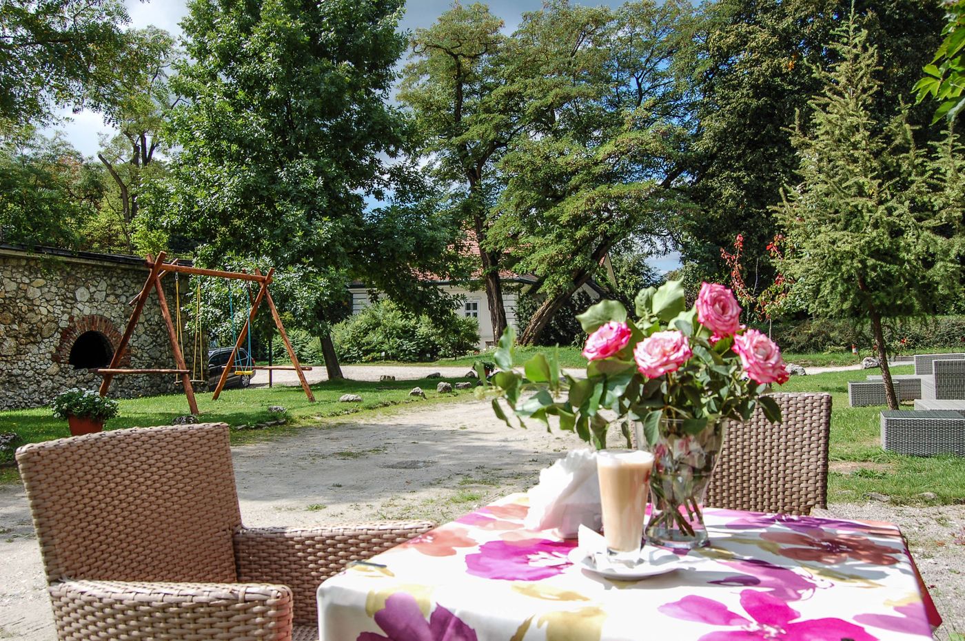 Dwor-w-Tomaszowicach-Restaurant-63