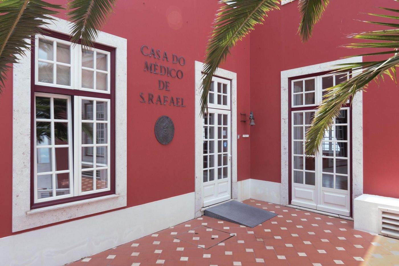 Casa-do-Medico-de-S--Rafael-General-view-6