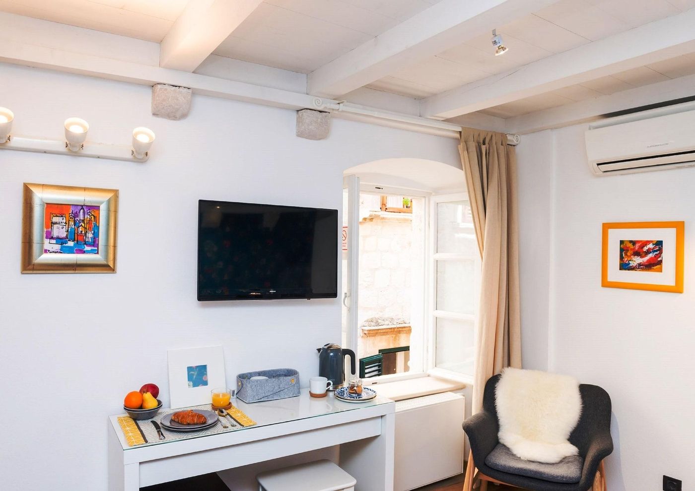 Art-Home-Arthur-Room-33