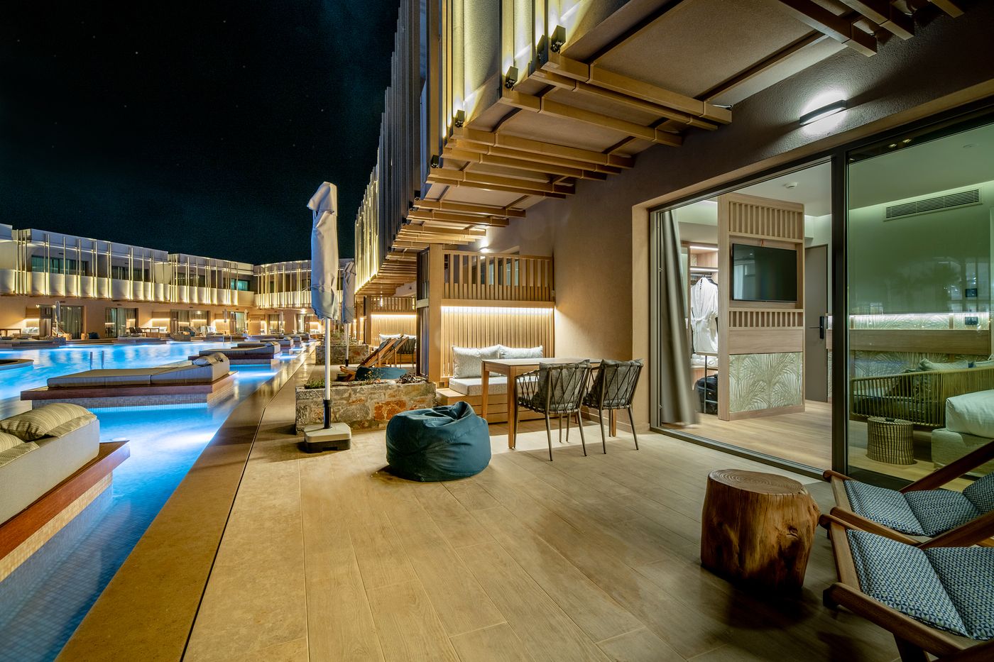 Double gv pool access (7).jpg