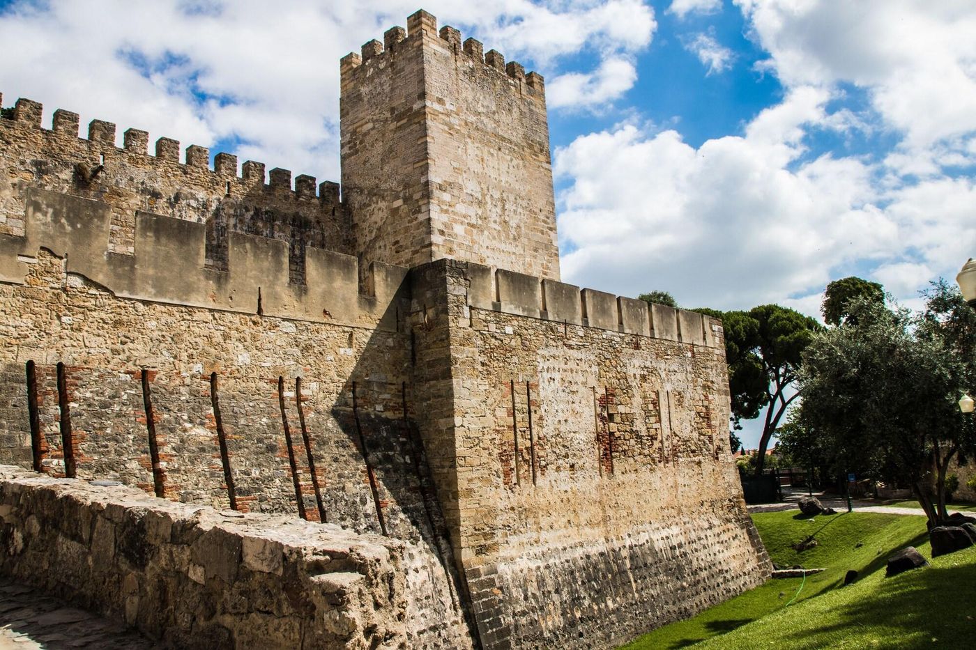 Sant-Jordi-Hostels-Lisbon-General-view-70