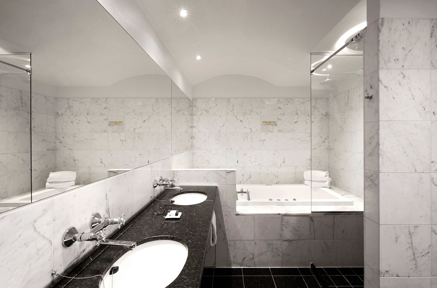 Phoenix - Denmark - Kobenhavn K - Room - 12