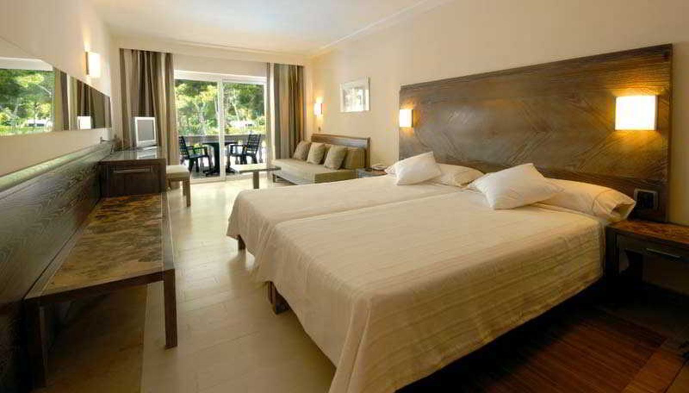 Beach Club Font de Sa Cala