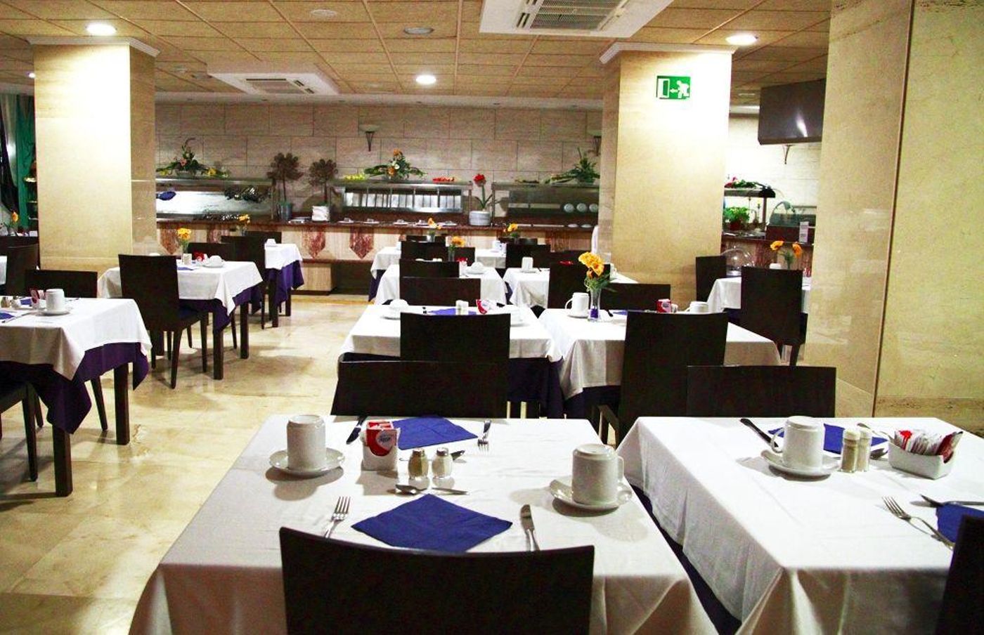 Paraiso-Beach-by-LLUM-ONLY-ADULTS-Restaurant-30