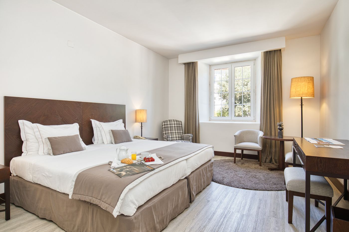 Pateo-dos-Solares-Charm-Hotel-Room-8