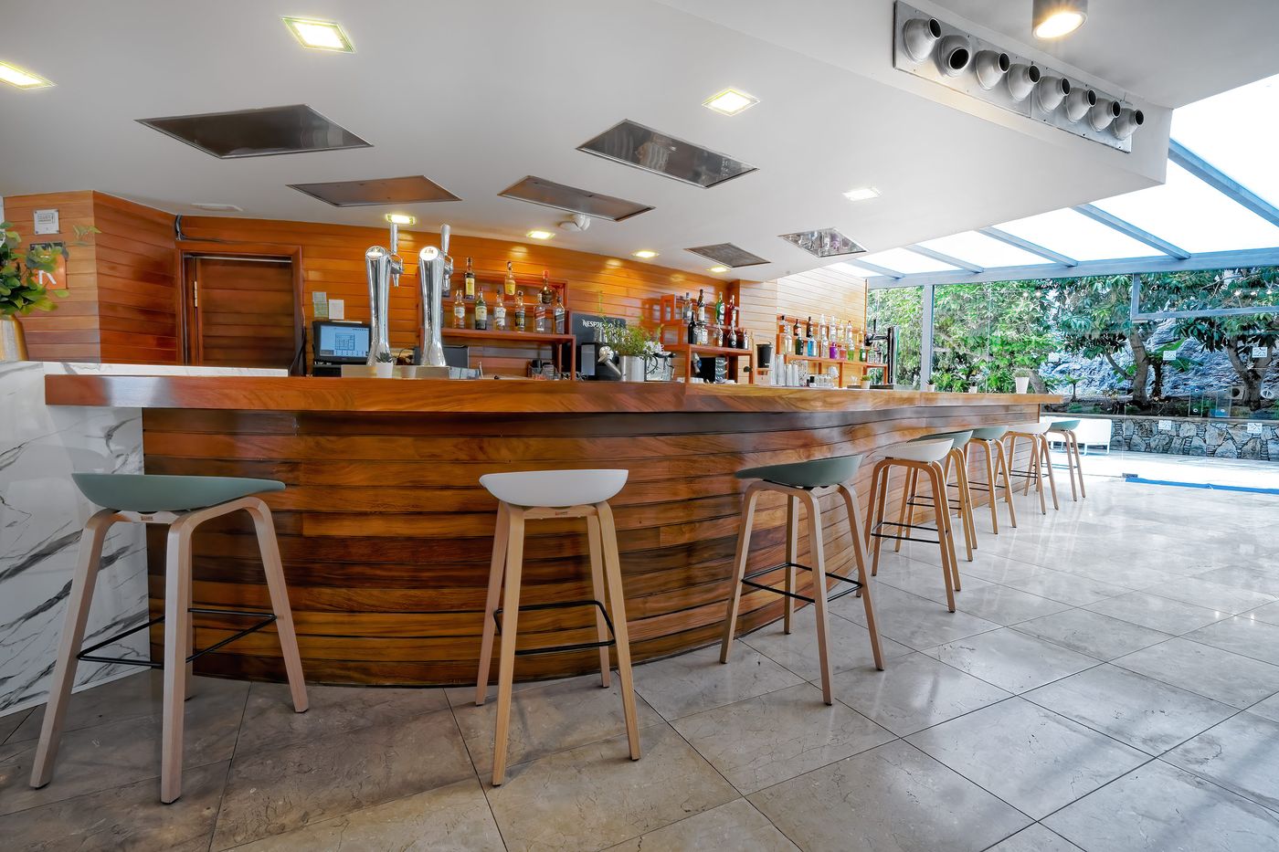 Hotel Morasol Suites