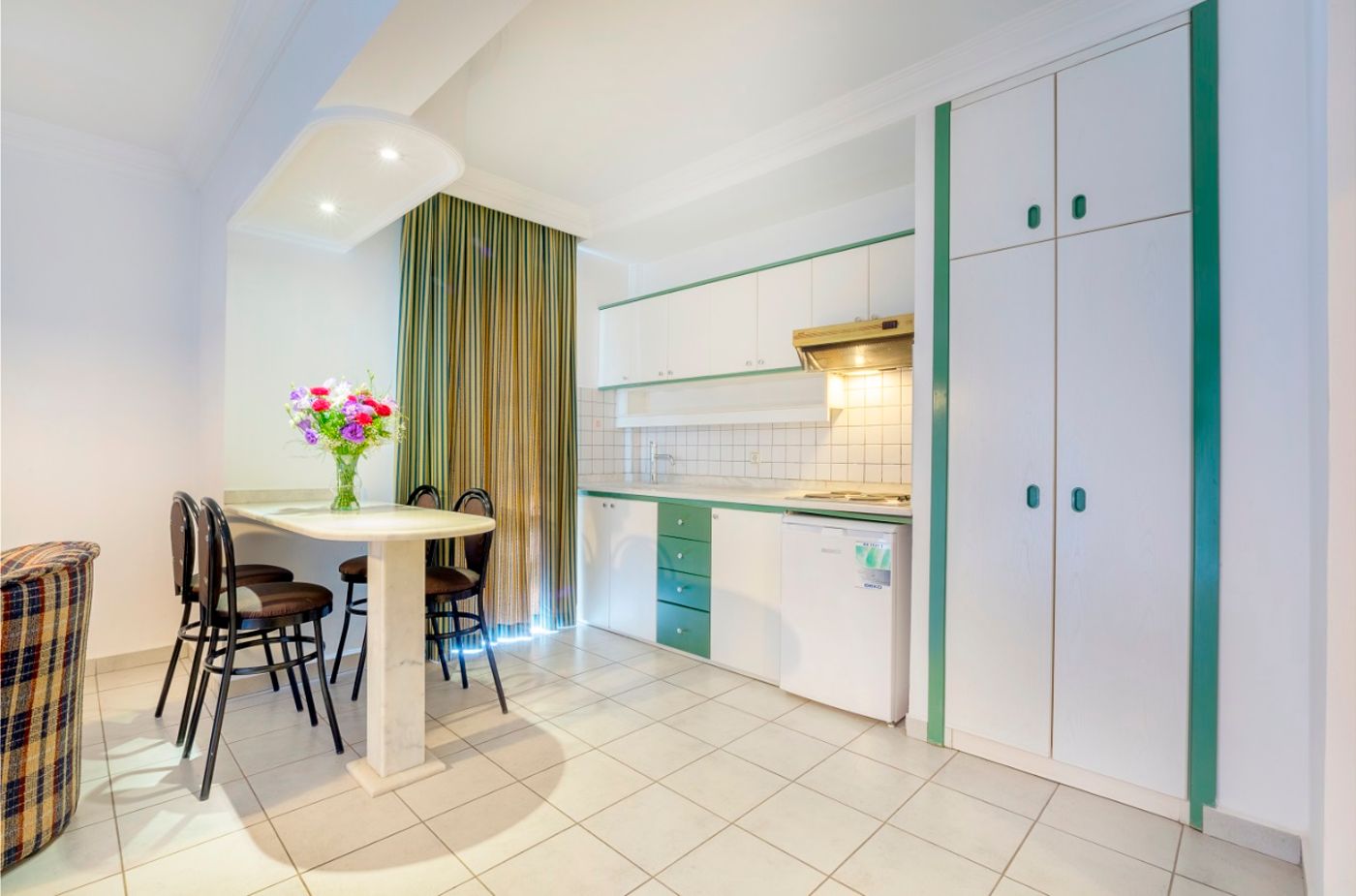 Sifalar-Apart-Hotel--Room-23